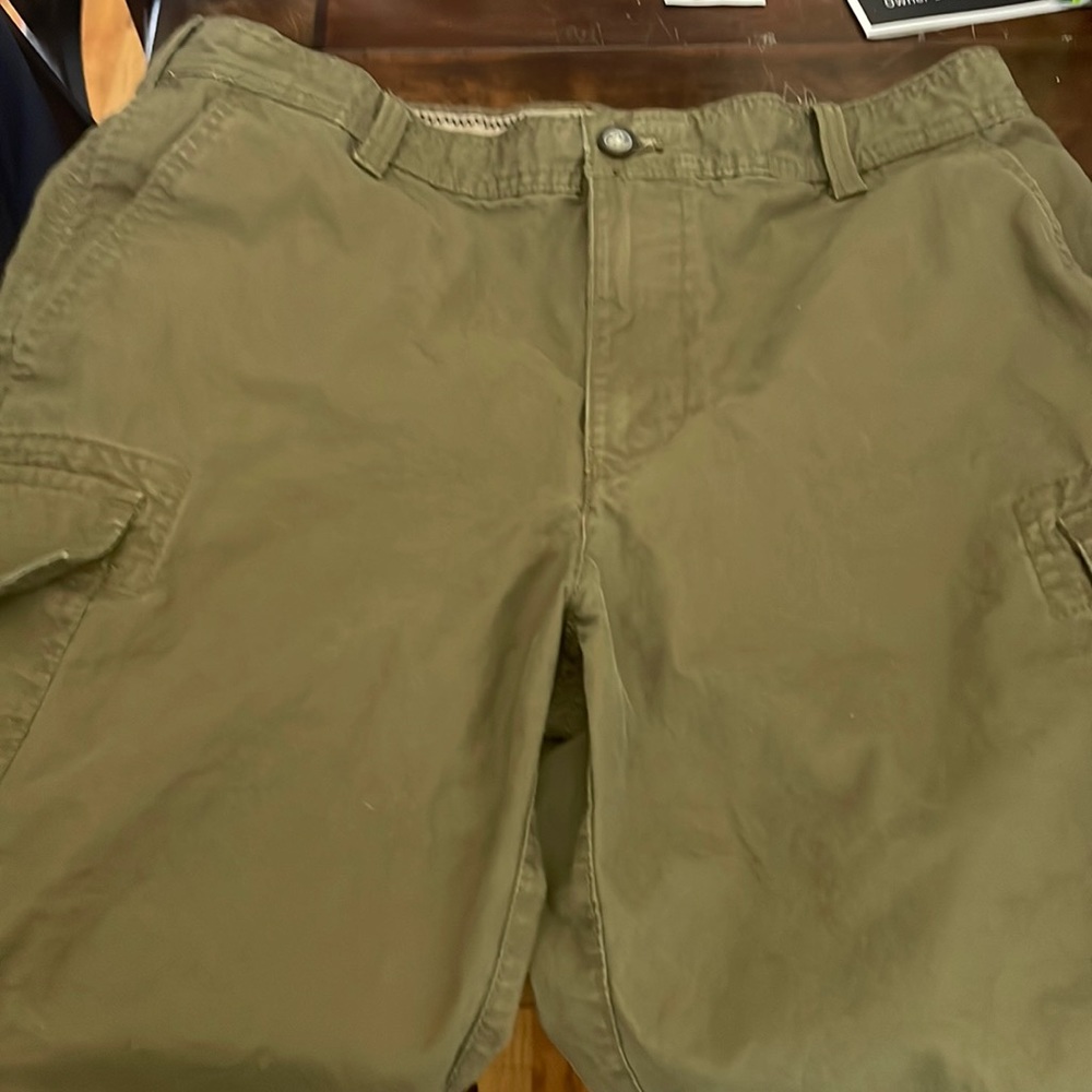 IZOD cargo shorts
